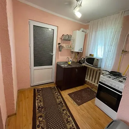 Country house приватна Velyatyn