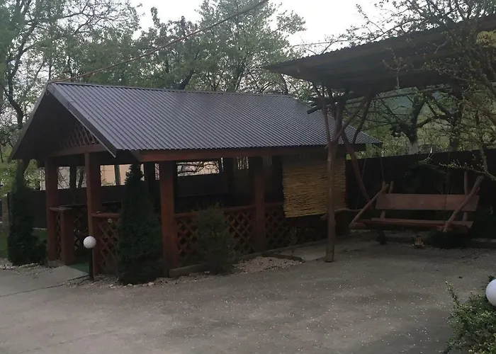 приватна *